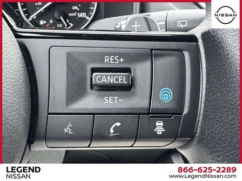 Used 2023 Nissan Rogue SV image 21