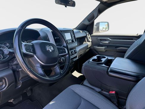 Used 2022 RAM 1500 Big Horn RWD image 9