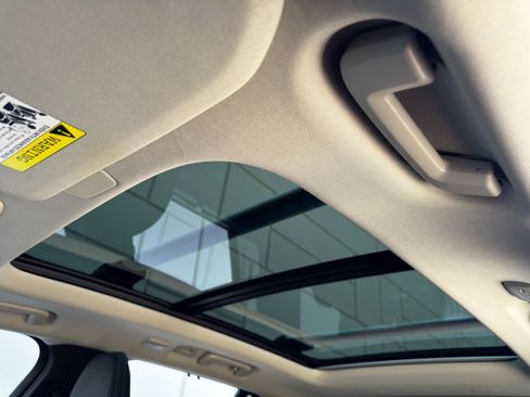 Used 2023 Volvo XC90 T8 Ultimate w/ Protection Package Premier image 12