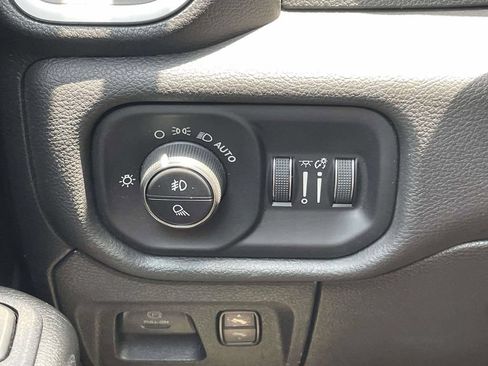 Used 2025 RAM 1500 Big Horn AWD/4WD image 27