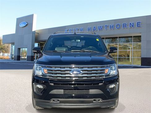 Certified 2021 Ford Expedition XLT image 2