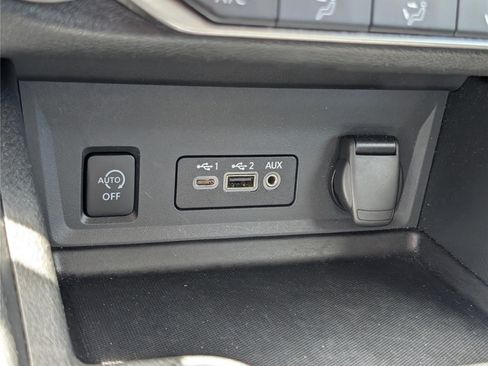 Used 2025 Nissan Sentra SV FWD image 23