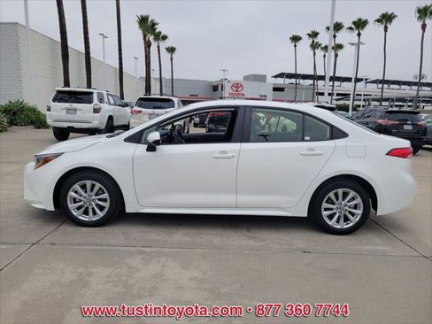 Certified 2024 Toyota Corolla LE w/ LE Convenience Package FWD image 7