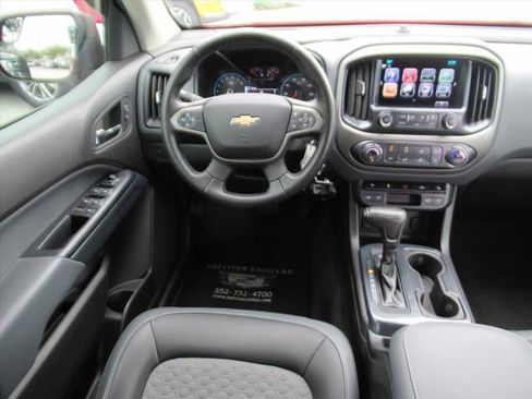 Used 2018 Chevrolet Colorado Z71 image 14