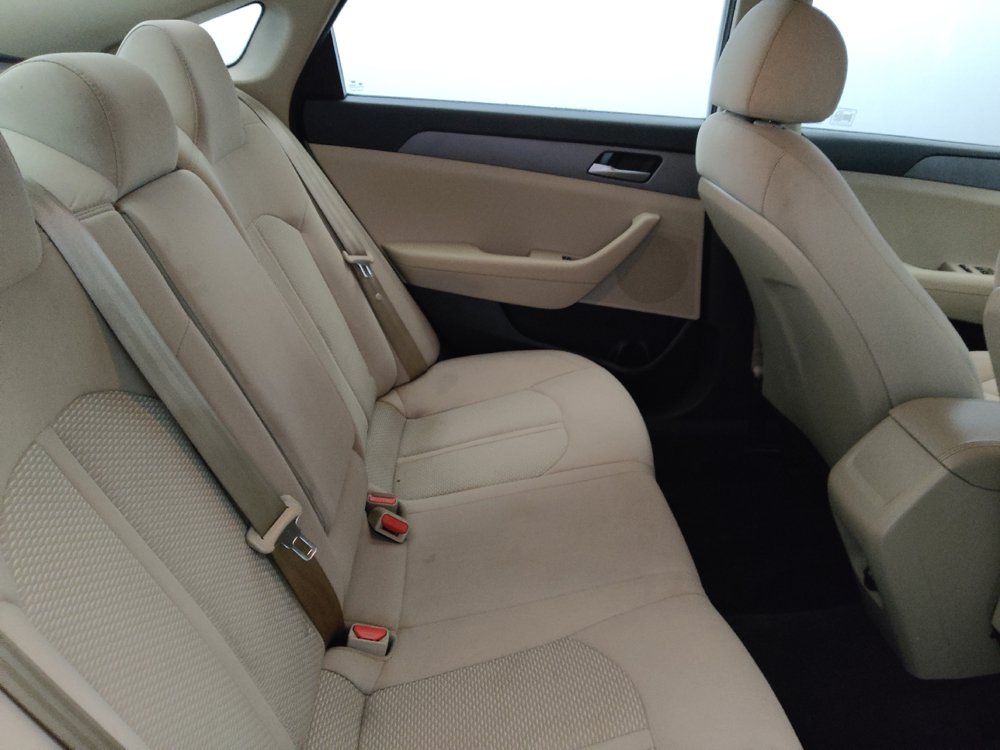 Used 2019 Hyundai Sonata SE FWD image 19