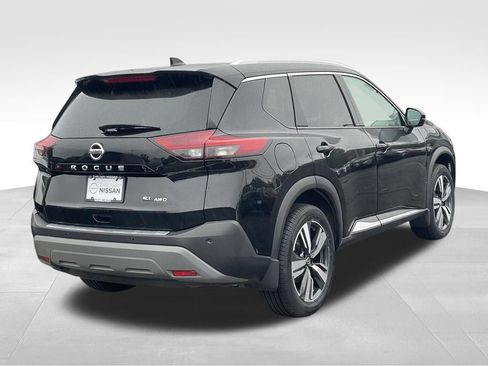 Certified 2023 Nissan Rogue SL w/ SL Premium Package AWD/4WD image 4