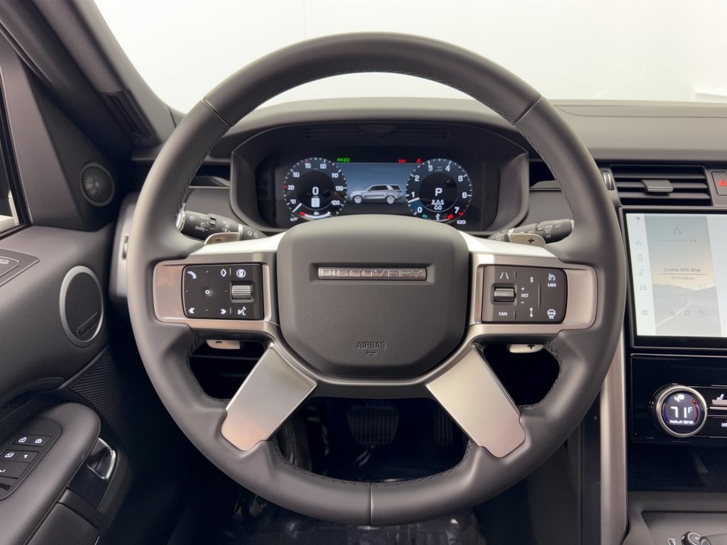 Certified 2026 Land Rover Discovery S AWD/4WD image 10
