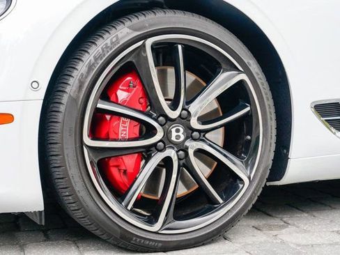 Used 2024 Bentley Continental GT V8 image 43