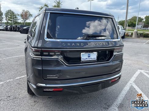 Used 2023 Jeep Grand Wagoneer Series III AWD/4WD image 22