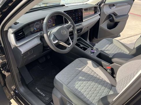 New 2026 Volkswagen Tiguan S FWD image 12