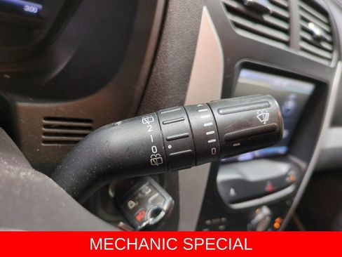 Used 2013 Ford Explorer XLT image 24