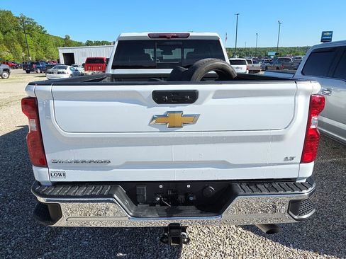 Used 2024 Chevrolet Silverado 2500 LT w/ All Star Edition AWD/4WD image 5