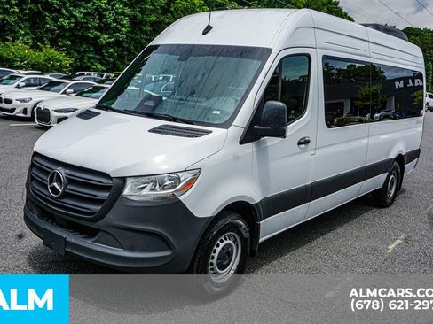 Used 2025 Mercedes-Benz Sprinter 2500 image 15