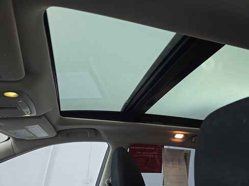 Certified 2019 Nissan Rogue SV w/ Sun & Sound Touring Package image 29