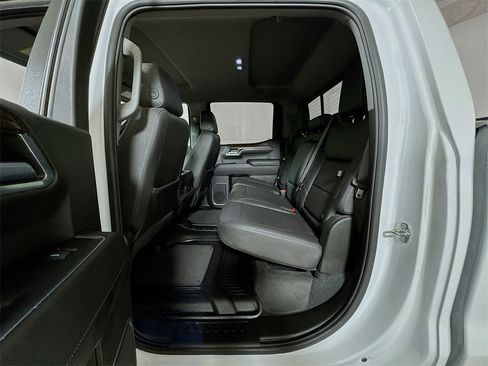 Used 2023 Chevrolet Silverado 1500 LT Trail Boss w/ LT Trail Boss Premium Package image 23