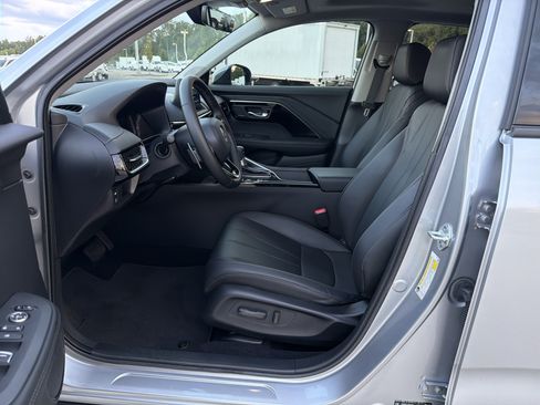 Used 2025 Acura ADX FWD image 16