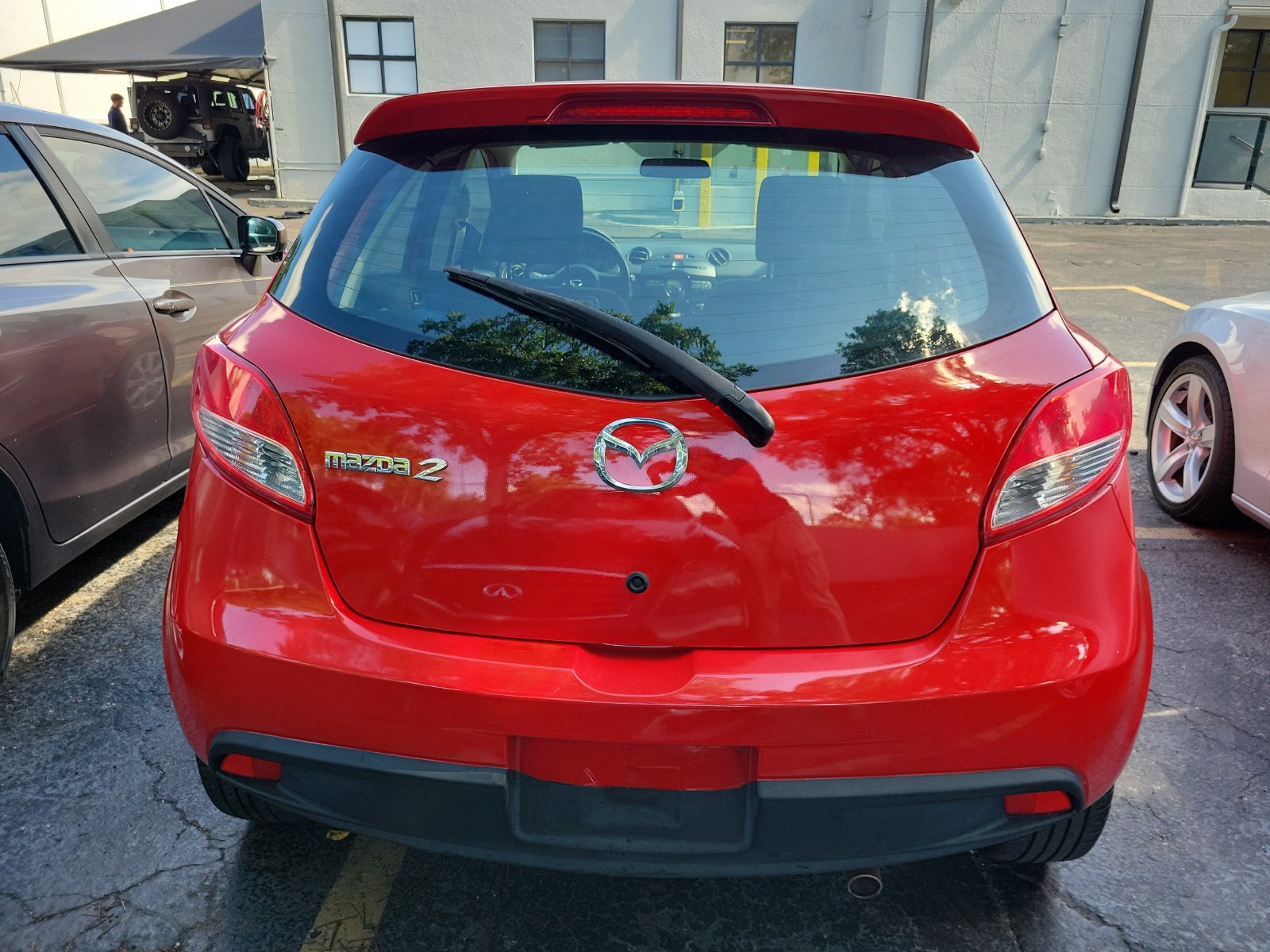 Used 2012 MAZDA MAZDA2 Touring FWD image 5