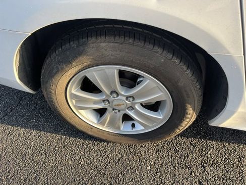 Used 2016 Chevrolet Impala Limited LS image 18