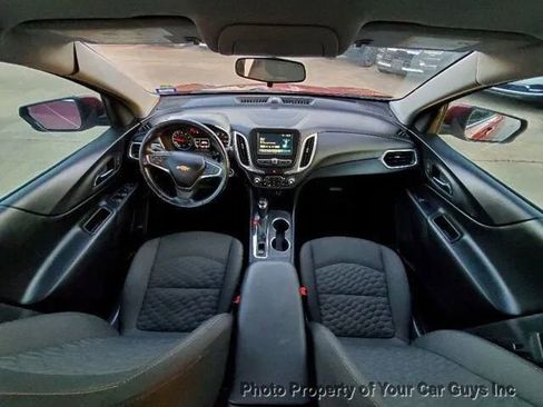 Used 2018 Chevrolet Equinox LT FWD image 22