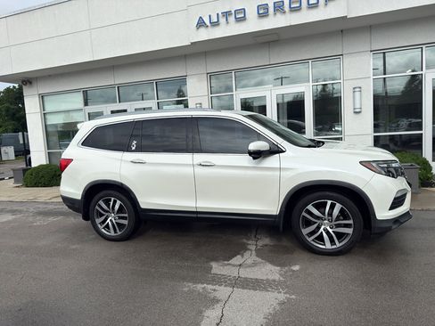 Used 2016 Honda Pilot Touring image 2