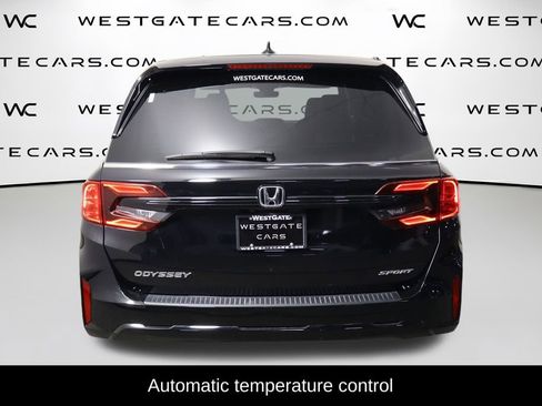 Used 2025 Honda Odyssey Sport-L image 4