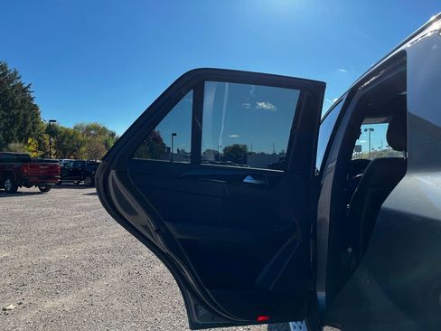 Used 2019 Mercedes-Benz GLE 43 AMG 4MATIC image 36