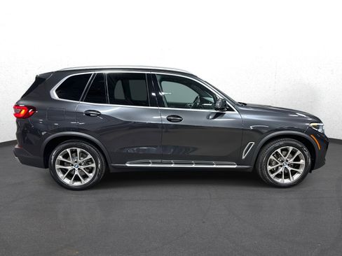 Used 2023 BMW X5 sDrive40i image 2