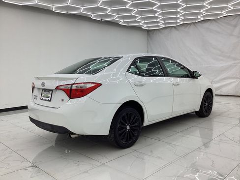 Used 2014 Toyota Corolla S image 11