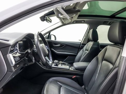 Used 2022 Audi Q7 2.0T Premium w/ Convenience Package image 9