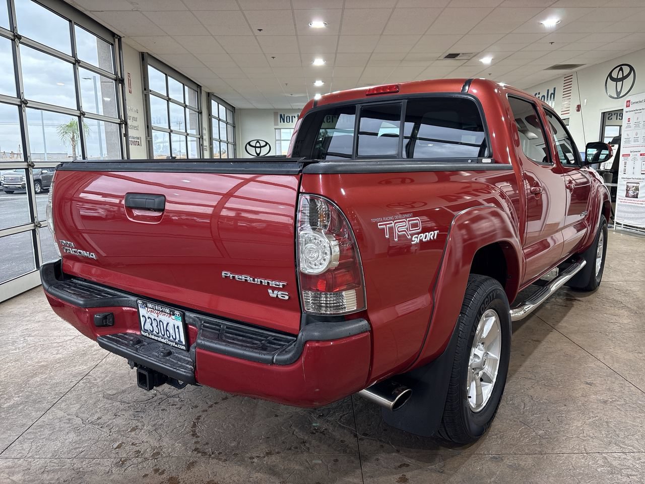 Used 2013 Toyota Tacoma PreRunner w/ TRD Sport Pkg RWD image 2