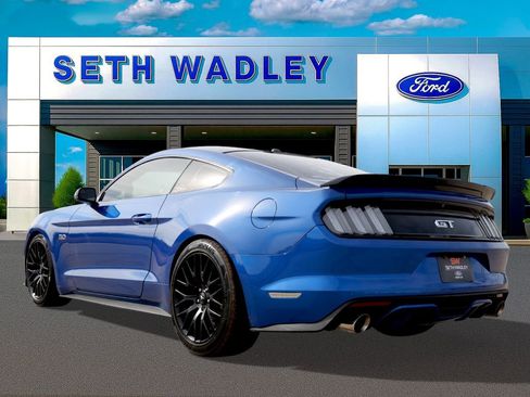 Used 2017 Ford Mustang GT Premium w/ GT Performance Package image 7