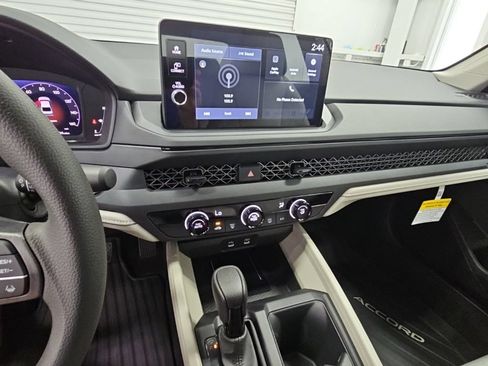 New 2026 Honda Accord LX image 12