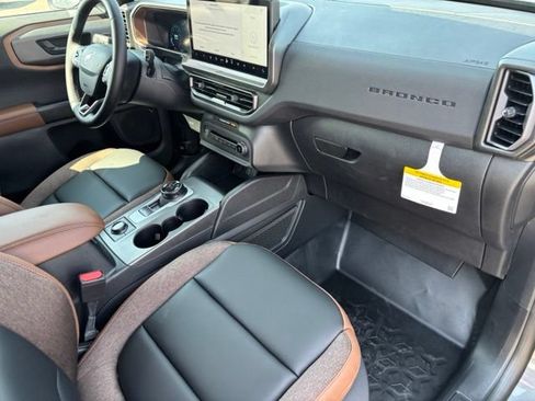 New 2026 Ford Bronco Sport Outer Banks w/ Sasquatch Outer Banks Package AWD/4WD image 21