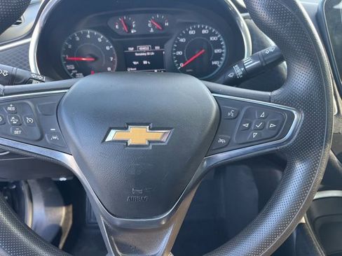Used 2023 Chevrolet Malibu LT w/ Driver Confidence Package FWD image 17