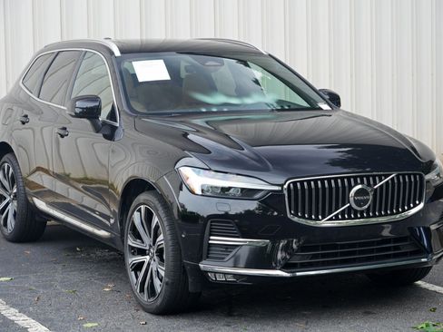 Used 2023 Volvo XC60 B5 Ultimate w/ Climate Package FWD image 55
