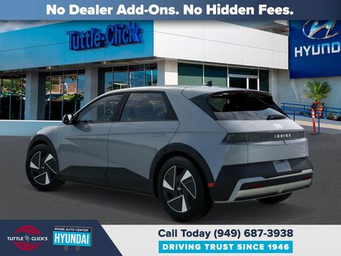 New 2026 Hyundai Ioniq 5 SEL image 5