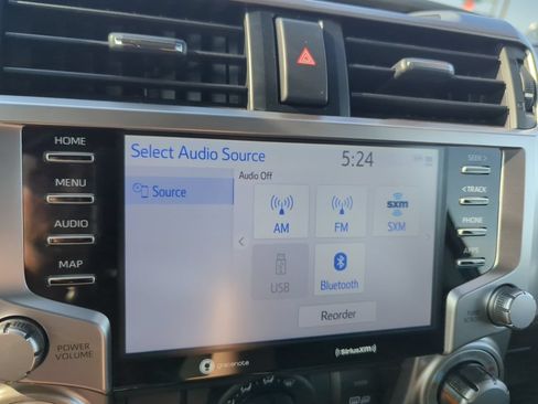 Used 2022 Toyota 4Runner TRD Sport AWD/4WD image 16
