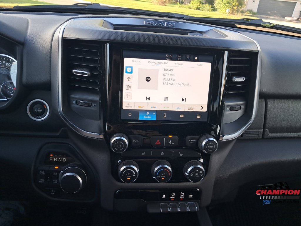 Used 2025 RAM 1500 Big Horn AWD/4WD image 28