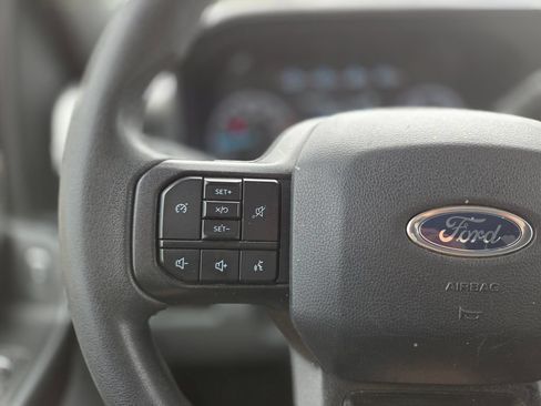 Certified 2025 Ford F250 XLT AWD/4WD image 16