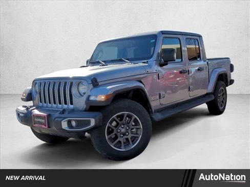 Used 2021 Jeep Gladiator Overland w/ Popular Equipment Package image 1