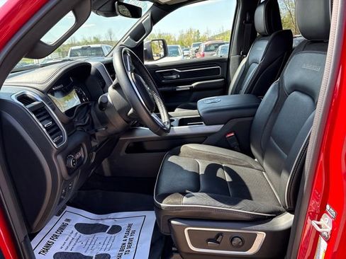 Used 2023 RAM 1500 Laramie AWD/4WD image 8