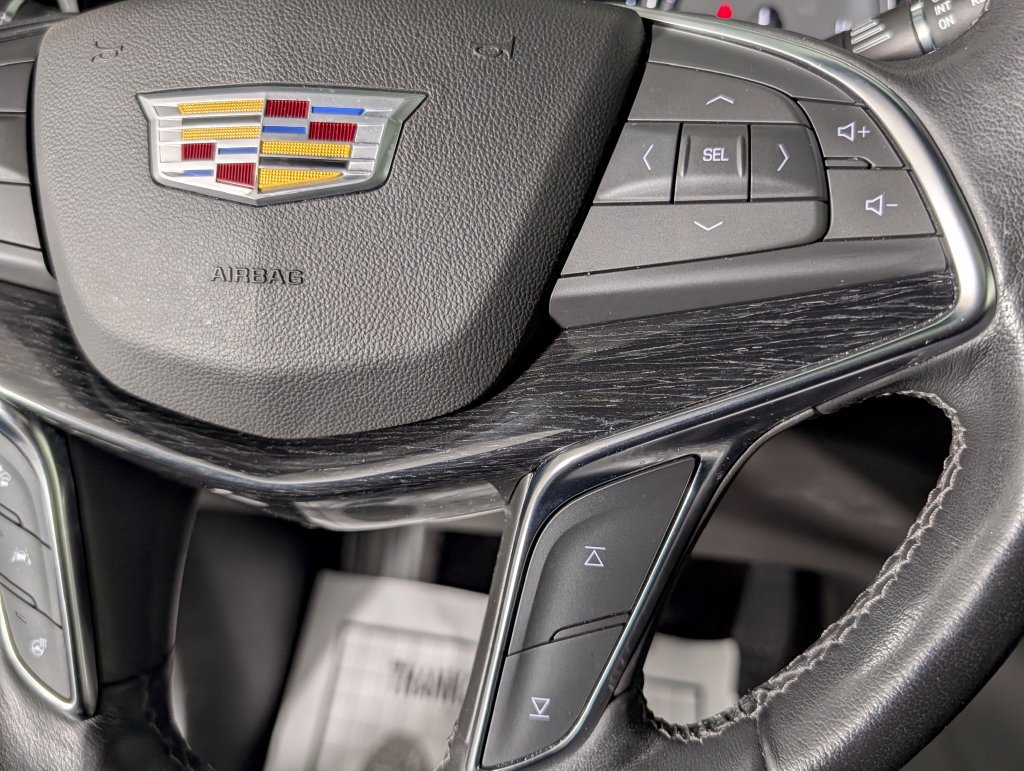 Used 2022 Cadillac XT5 Premium Luxury w/ Technology Package FWD image 37