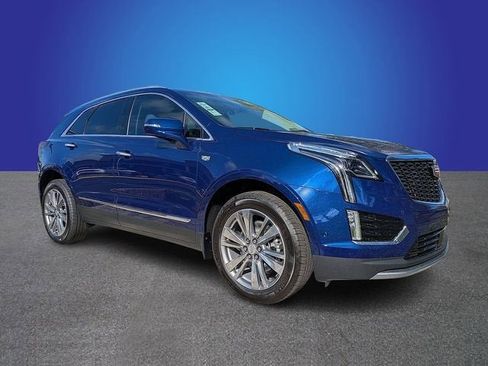 New 2025 Cadillac XT5 Premium Luxury w/ Technology Package FWD image 7