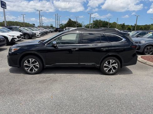 Used 2021 Subaru Outback Touring XT AWD/4WD image 12
