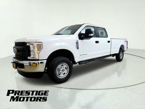 Used 2019 Ford F250 XL w/ Power Equipment Group AWD/4WD image 3