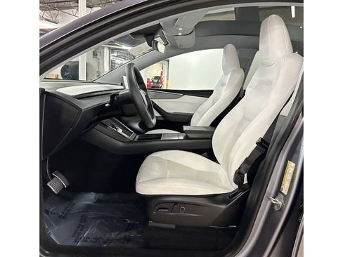 Used 2026 Tesla Model Y Long Range AWD/4WD image 21