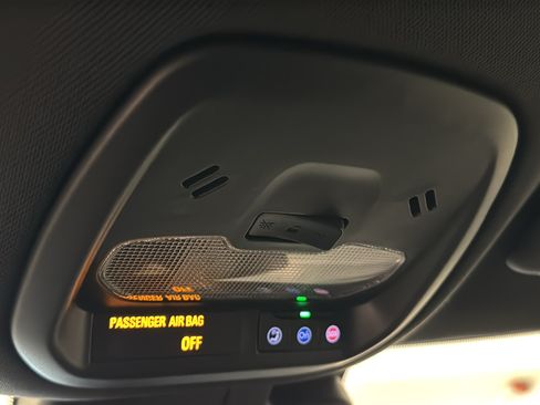 Used 2024 Chevrolet Trax RS w/ Driver Confidence Package FWD image 20
