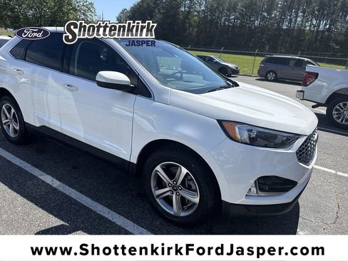 Used 2023 Ford Edge SEL w/ Convenience Package image 1