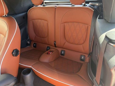 Used 2024 MINI Cooper S w/ Signature Upholstery Package FWD image 23