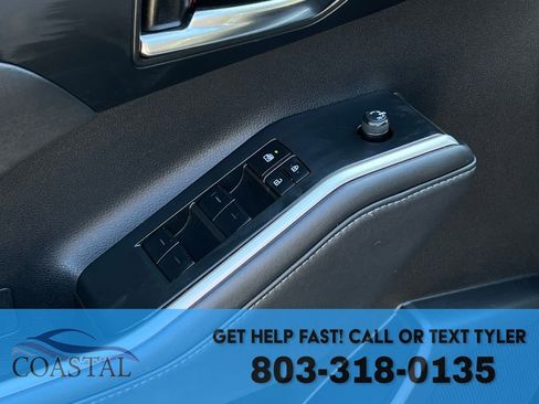 Used 2022 Toyota Highlander XLE image 7